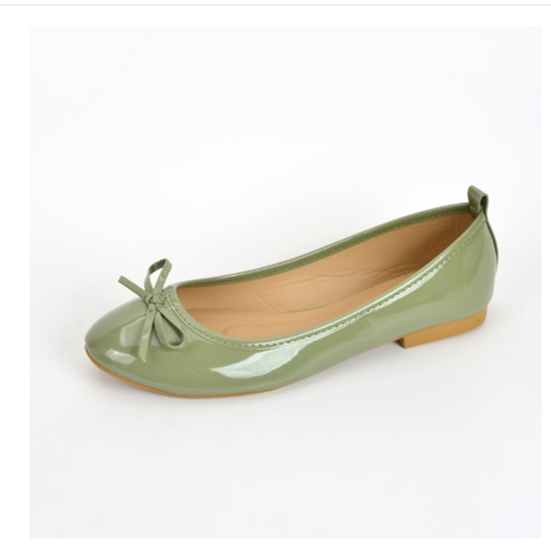 Butterfly Rubber Sheet - Sapatos de costura de couro envernizado