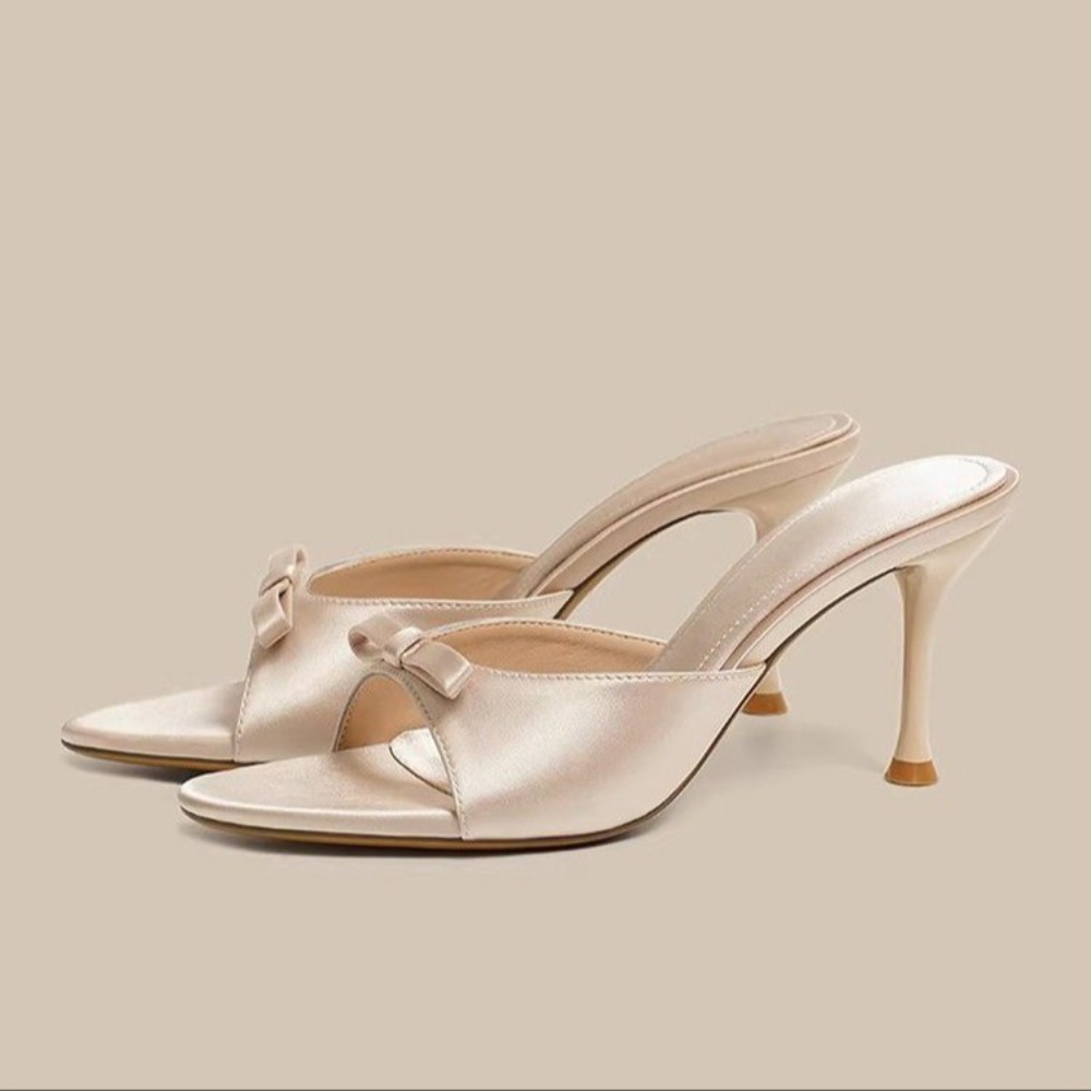 Butterfly Rubber Sheet - Chinelo Feminino de Salto Alto Fino